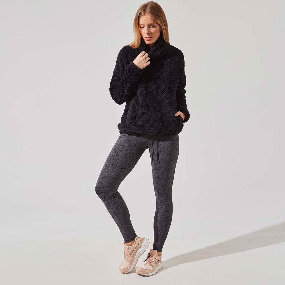 Women's Black Sweatpants  Joggers with Zip Pockets – bornprimitive canada
